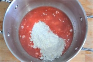 preparazione del gelo di melone