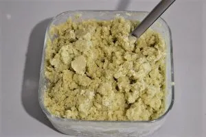 preparazione della granita siciliana al pistacchio di Bronte