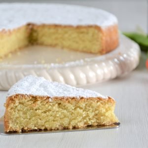 porzione di torta sinc minut o torta dei 5 minuti