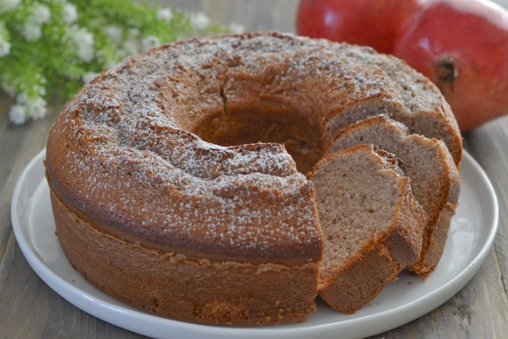 fette di ciambella alla melagrana