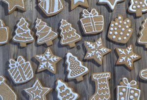 biscotti pan di zenzero decorati