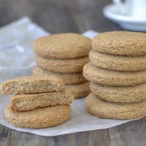 biscotti con farina integrale di farro croccanti