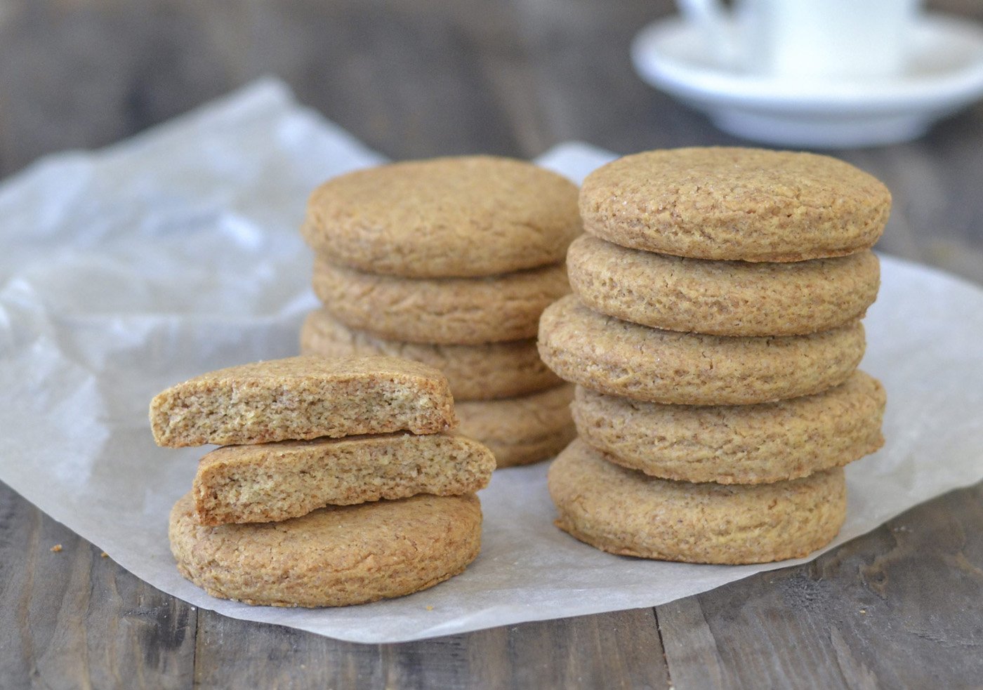 biscotti con farina integrale di farro croccanti