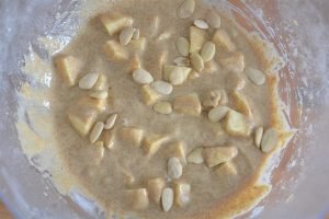 torta di mele con farina integrale con mandorle