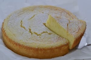 fetta di migliaccio sfornato