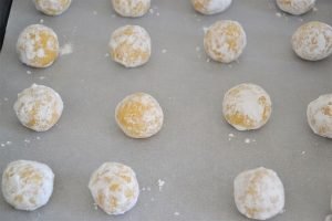 biscotti morbidi all'arancia da infornare