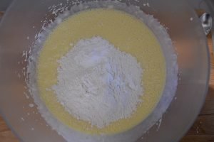 torta al cioccolato bianco morbida