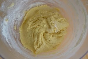 impasto per torta di mele e pere