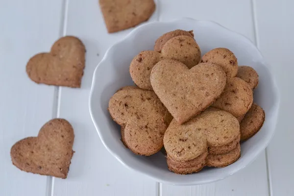biscotti integrali senza burro sfornati