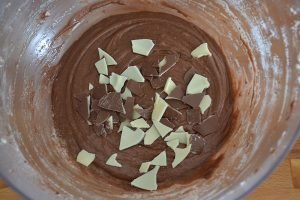 cioccolato per torta con uova di pasqua