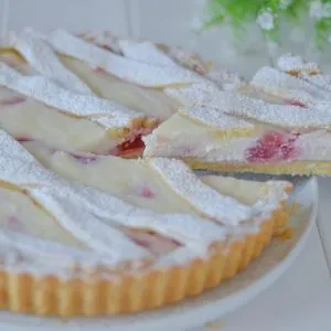 crostata ricotta e fragole fresche