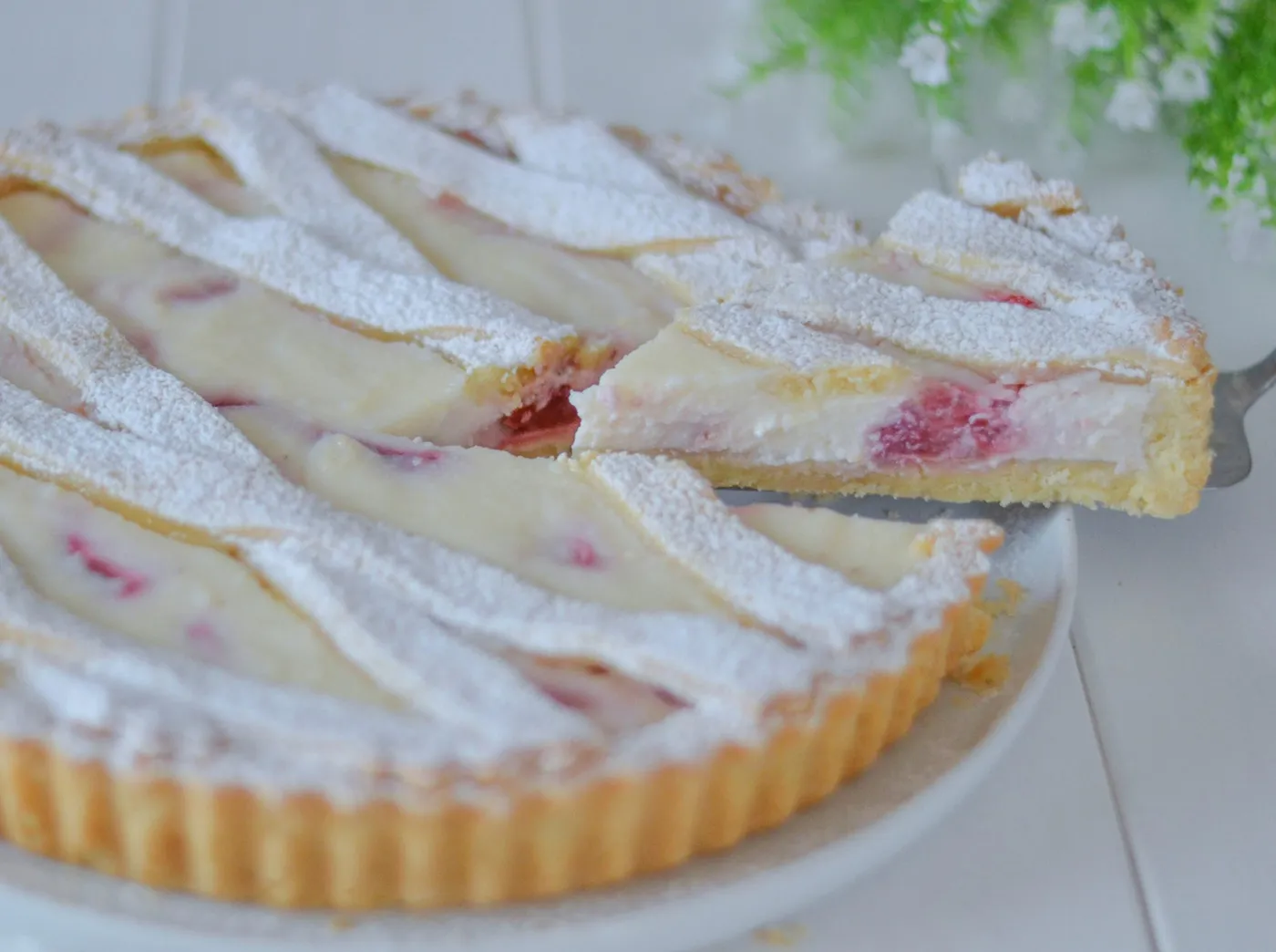 crostata ricotta e fragole fresche
