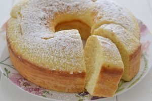 ciambella alla ricotta con zucchero