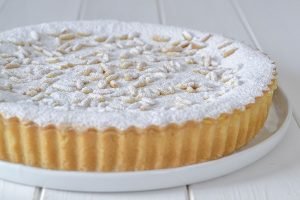 torta della nonna sfornata