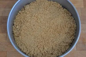 base per cheesecake all'ananas