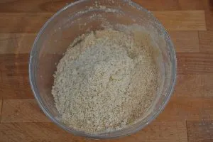 base per cheesecake alle nocciole