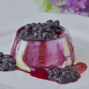 panna cotta coi mirtilli