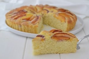 torta di pesche soffice