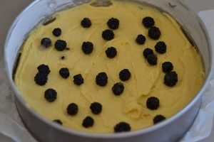 base per torta di mele e more con more