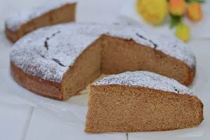fetta di torta con farina di castagne e zucca
