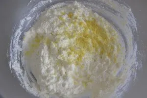crema per crostata di ricotta al limone