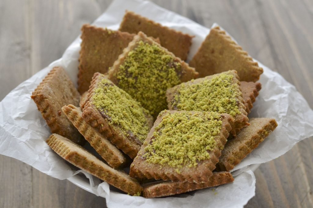 biscotti integrali al pistacchio con granella senza burro