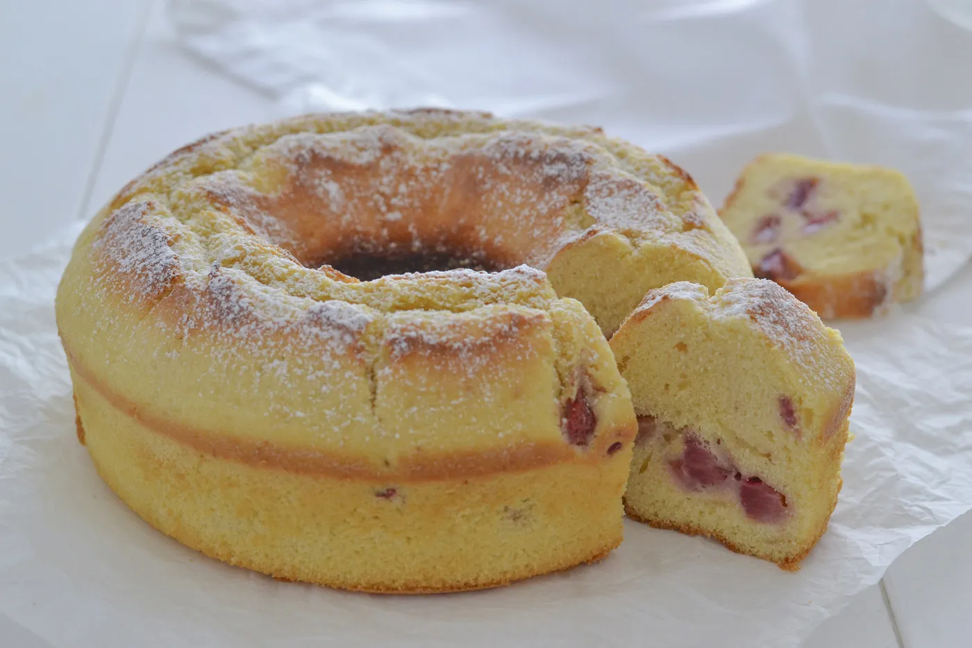 ciambella alle fragole