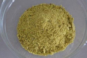 pistacchi tritati per torta italia