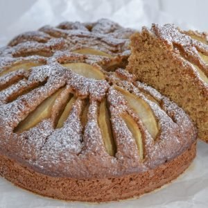 torta di pere con farina integrale senza burro
