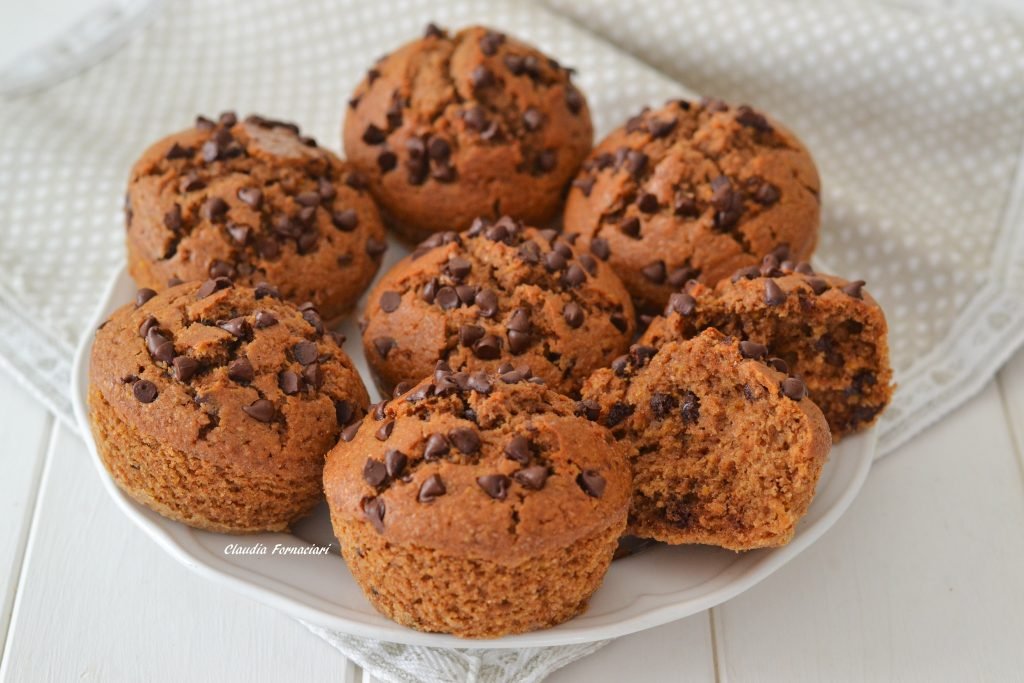 muffin integrali con gocce di cioccolato fondente