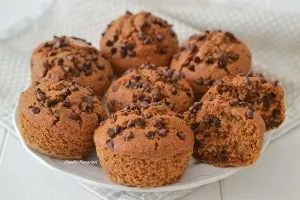 muffin integrali con gocce di cioccolato fondente senza burro