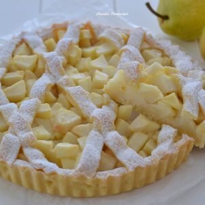 fetta di crostata di pere