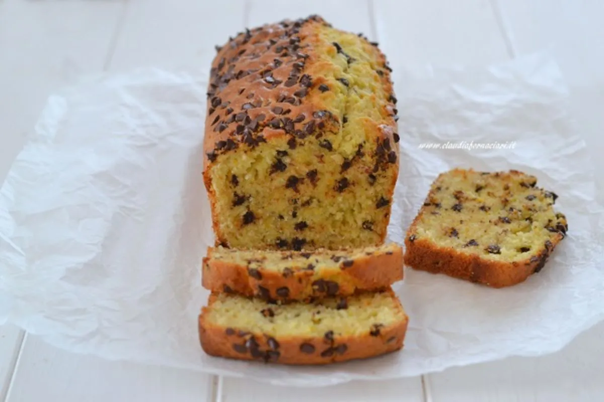 fette di plumcake con gocce di cioccolato