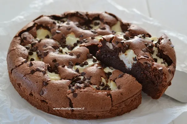 torta tenerina con la ricotta e gocce di cioccolato