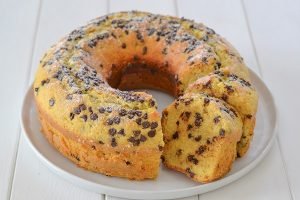 ciambella con gocce di cioccolato soffice