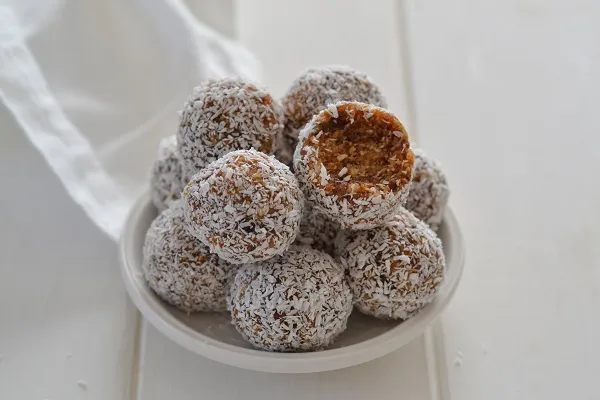 tartufi fichi e cocco e uvetta