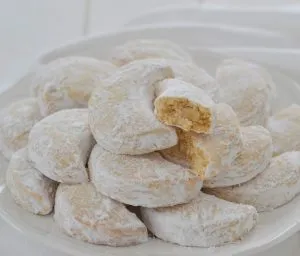 kavala kurabiyesi alla cannella e vaniglia