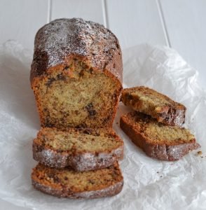 banana bread con gocce di cioccolato