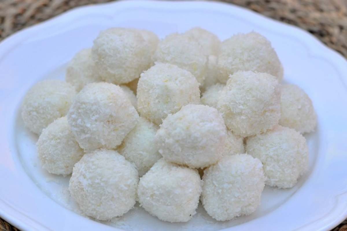 palline al cocco e limone con ricotta