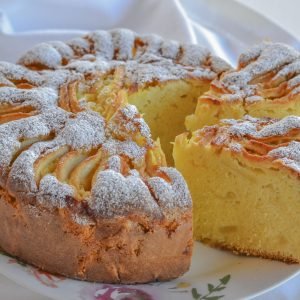torta di mele alla panna soffice
