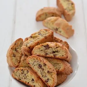 cantucci noci e cioccolato fondente