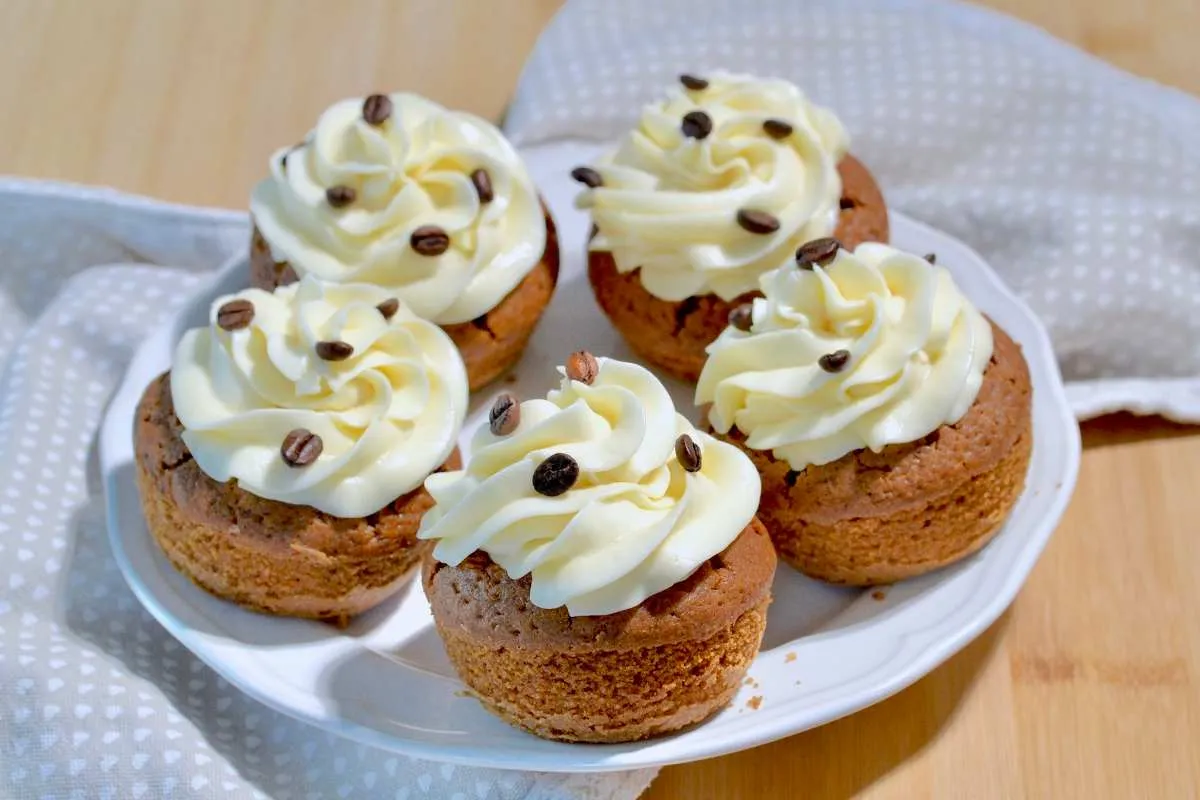 muffin al caffè e mascarpone morbidi