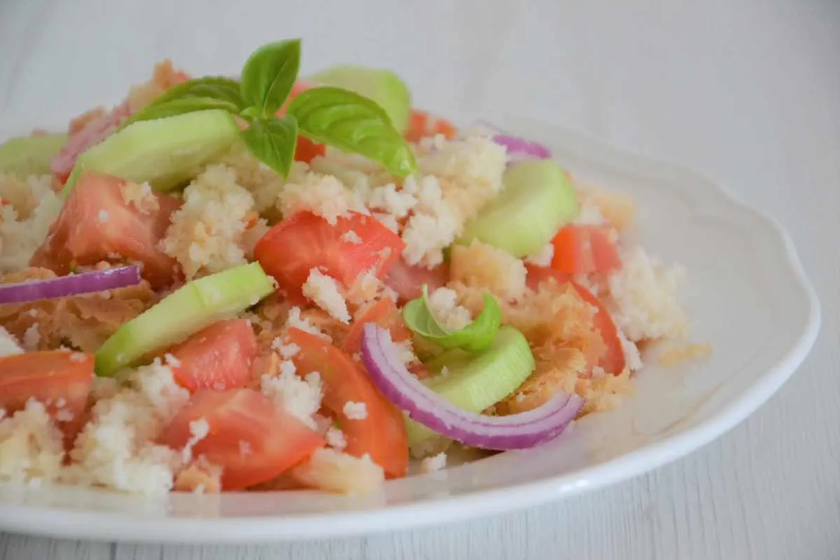 panzanella toscana