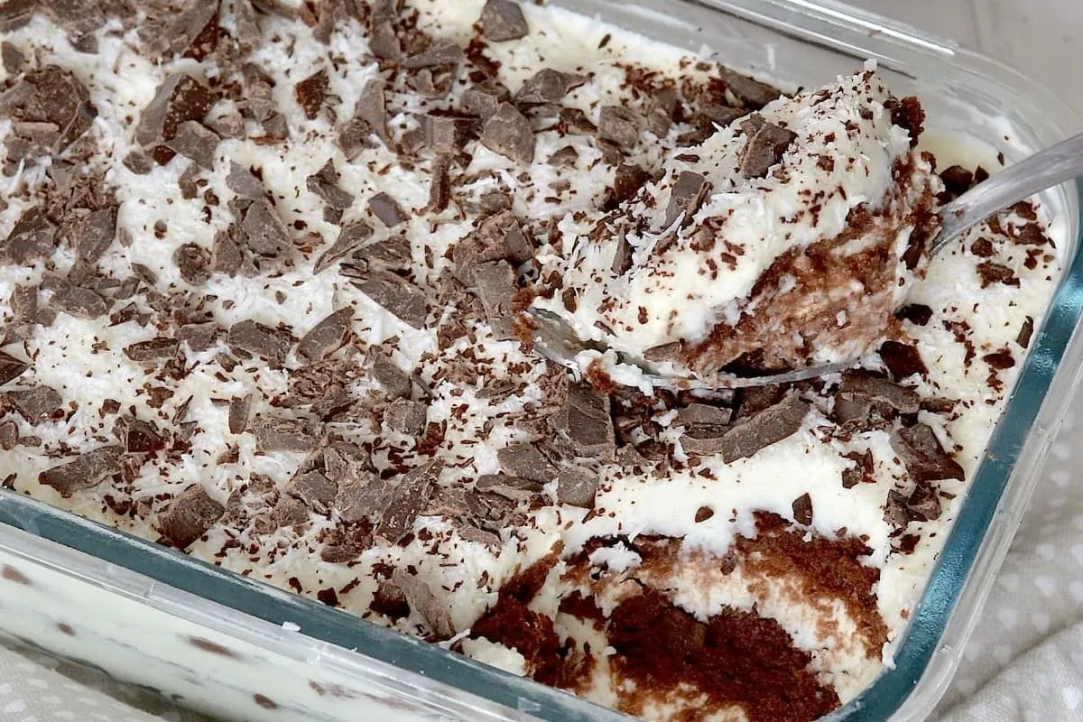 tiramisù al cocco e cioccolato fondente