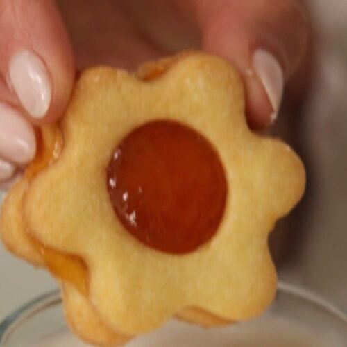 biscotti occhio di bue con la marmellata